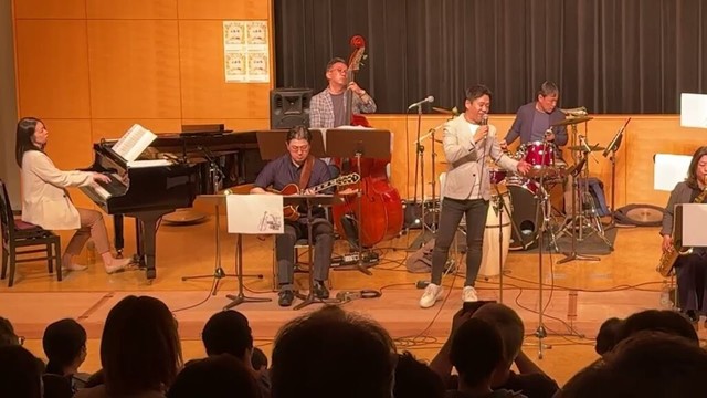 Ring-A-Ding-Ding / Good Neighbors Big Band