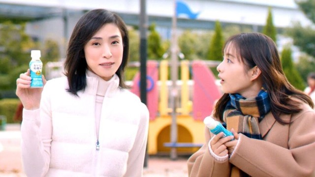 石原さとみも思わず驚嘆…！天海祐希、変わらぬ若々しさで20年ぶりの再会